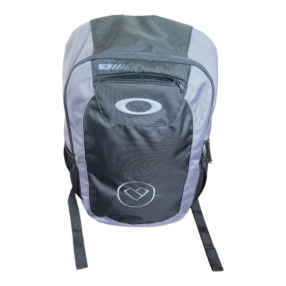 Oakley - 20L Enduro Backpack /Carryall - 921056ODM - Picture 4 of 11